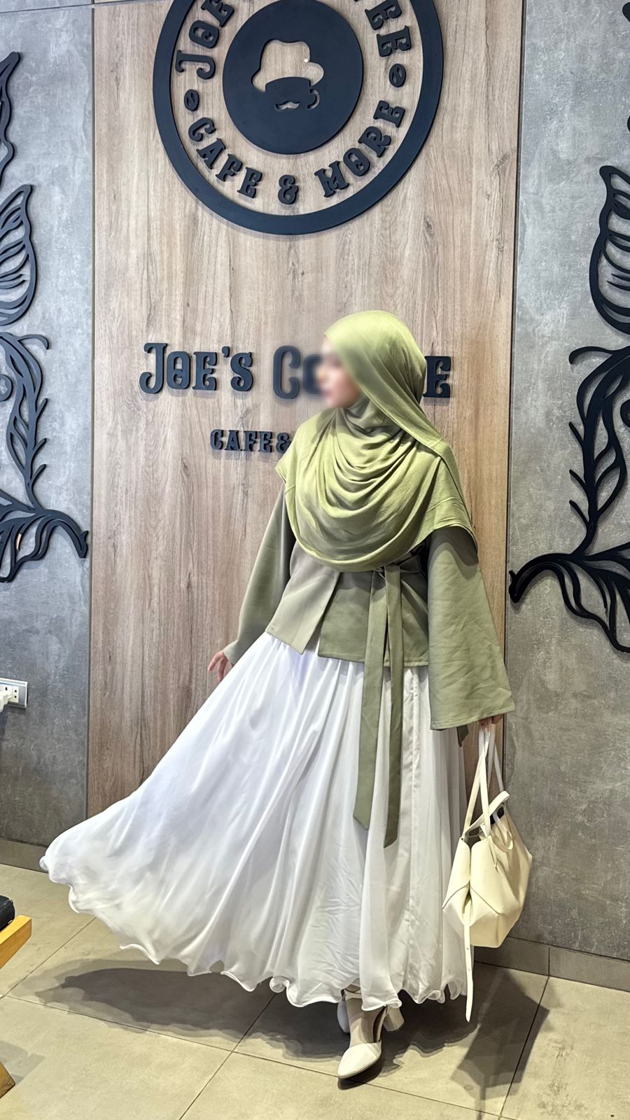 Olive white dream