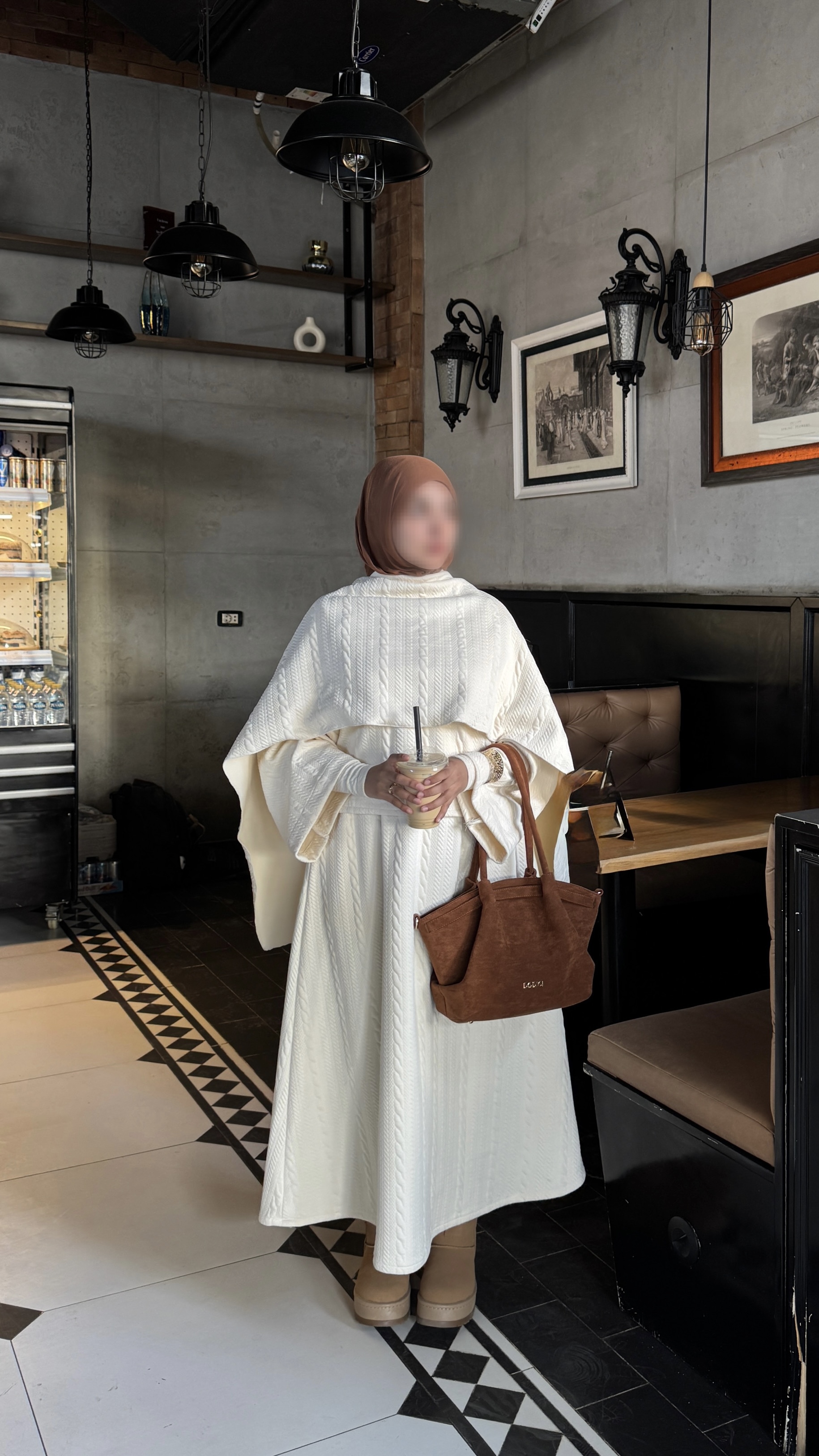 French set  - Light creamy biege